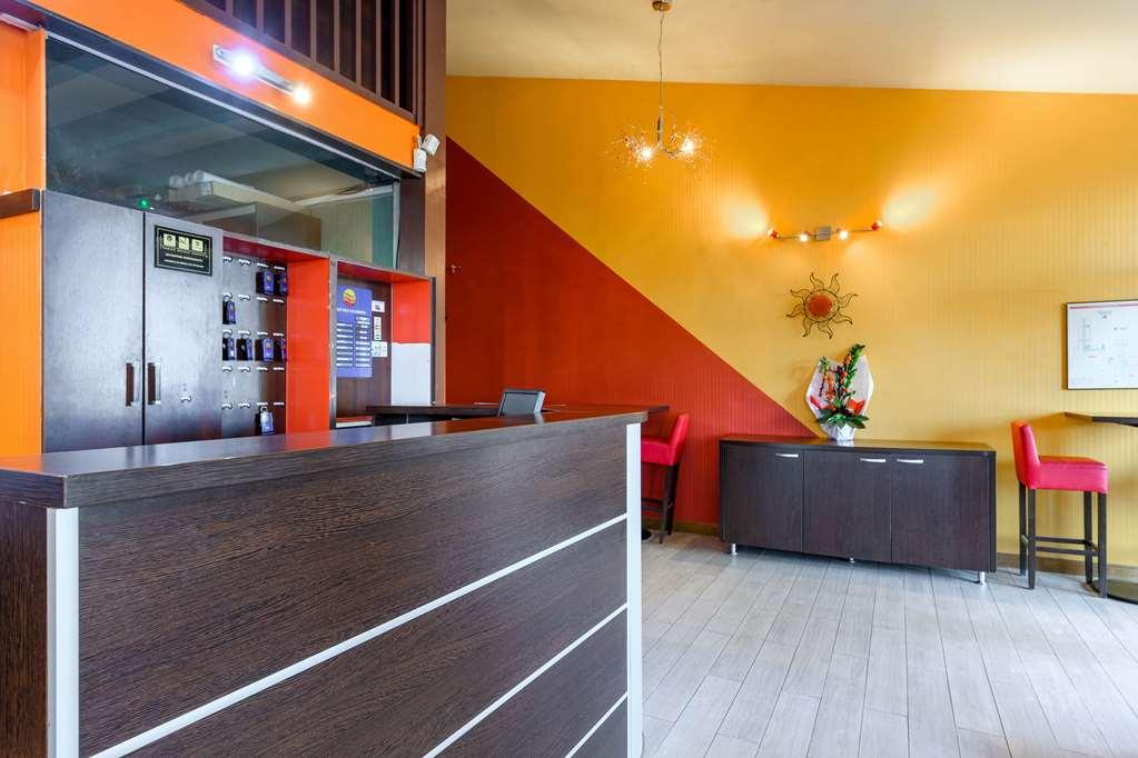 Fh Confort Hotel Orleans Co'Met Інтер'єр фото